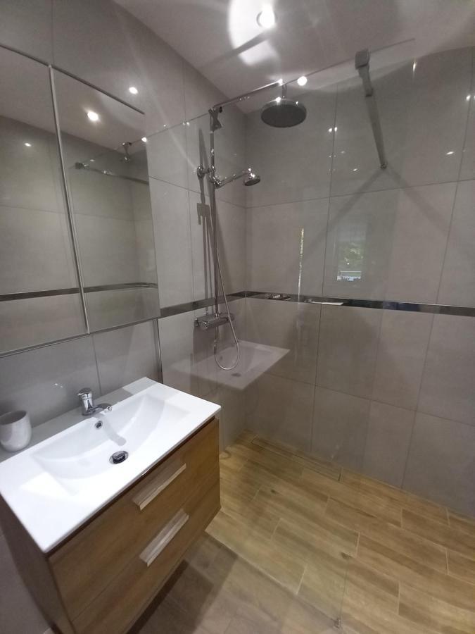 Apartament Przy Obozie Oswiecim Ngoại thất bức ảnh