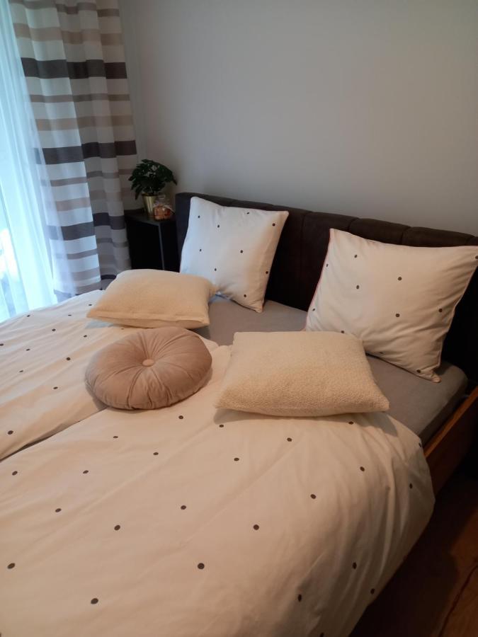 Apartament Przy Obozie Oswiecim Ngoại thất bức ảnh